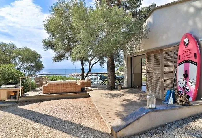 Casa de Férias Seaside With Tennis Courts *