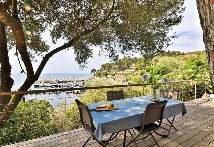 Seaside With Tennis Courts Hyeres