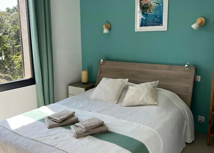 Seaside With Tennis Courts Casa de Férias Hyères